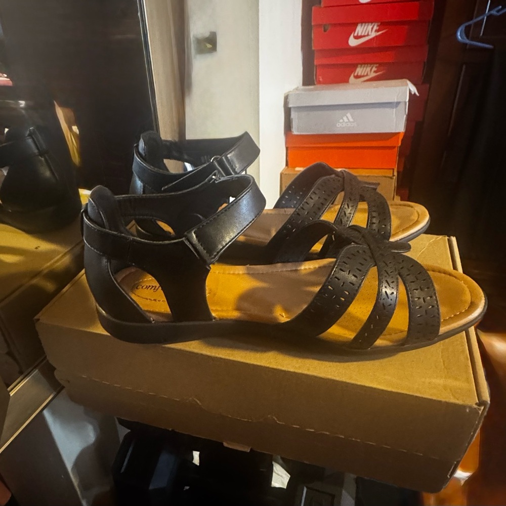 Comfortview Black Sandals